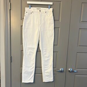 Abercrombie Women’s Slim Straight Ultra High Rise Jeans